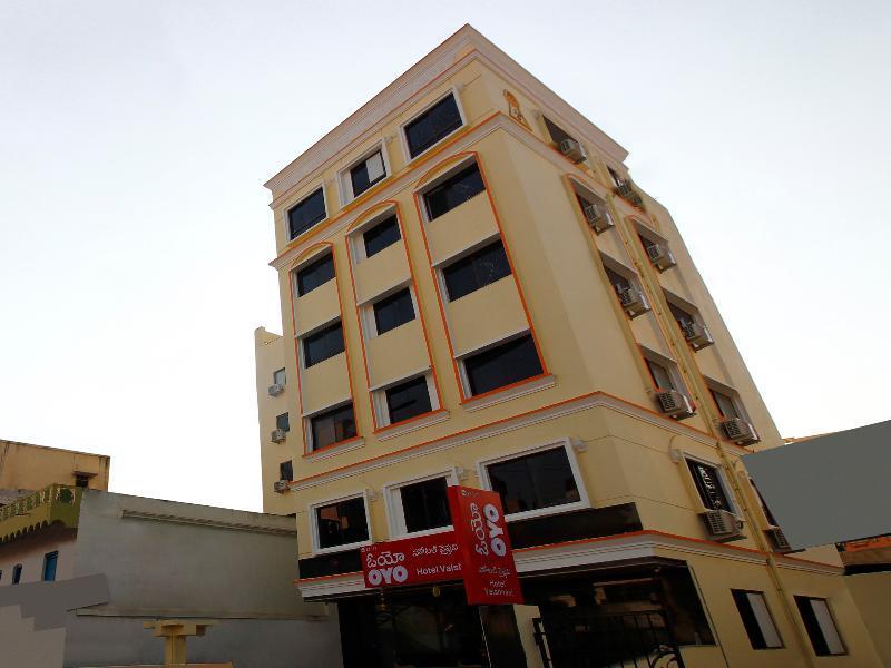 Capital O Hotel Vaishnavi Secundurabad Exterior photo