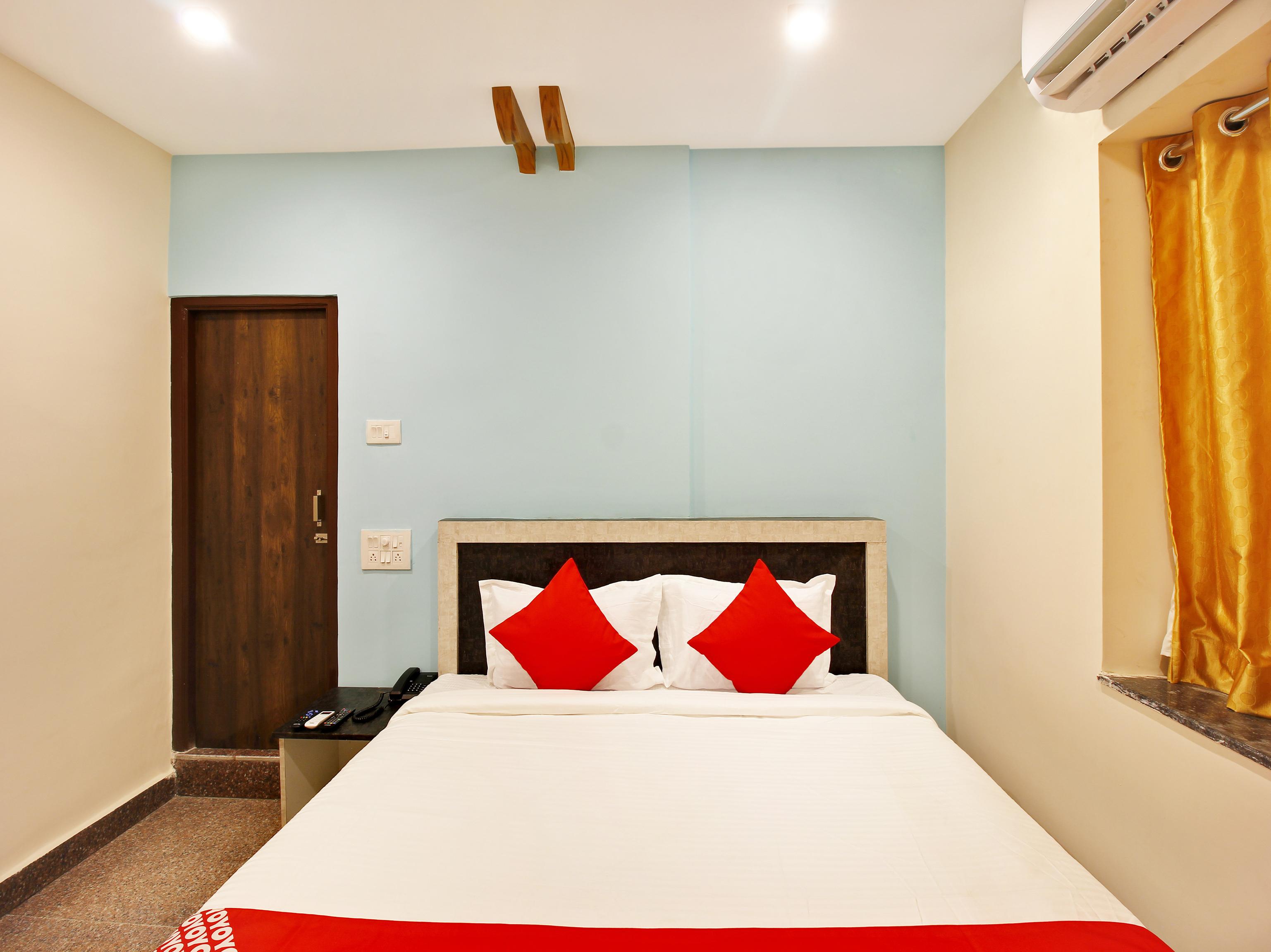 Capital O Hotel Vaishnavi Secundurabad Exterior photo