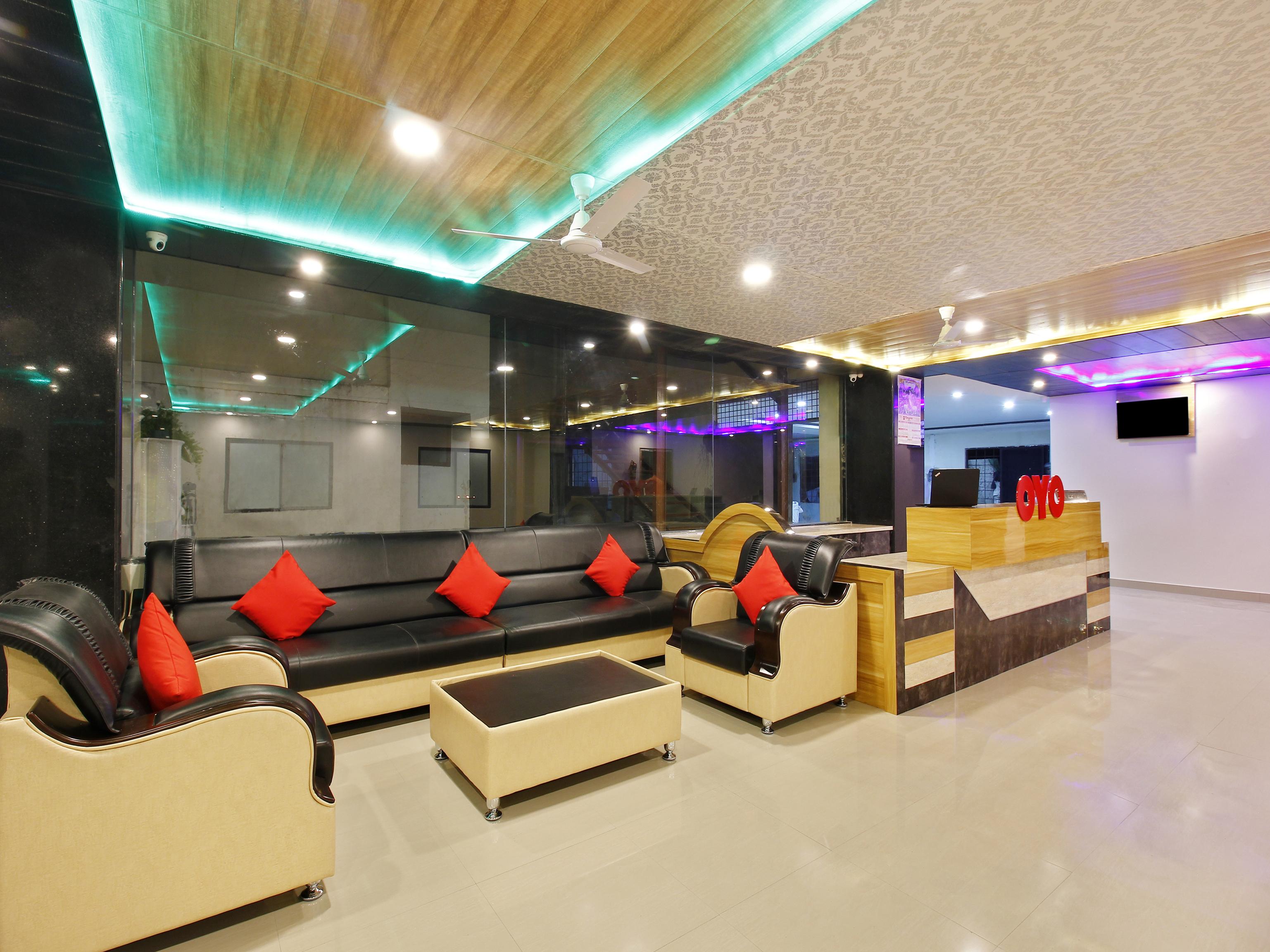 Capital O Hotel Vaishnavi Secundurabad Exterior photo